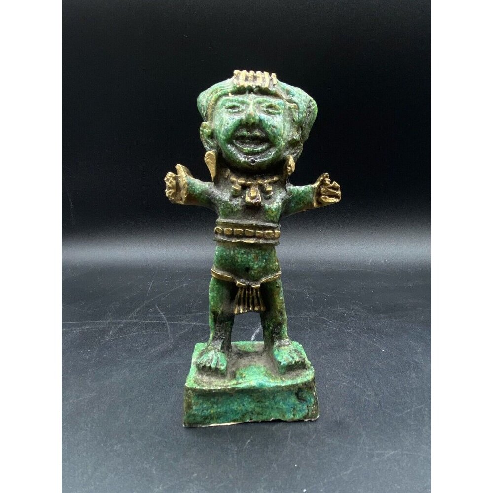 Folk Art Mexico Aztec Mayan Statue Crushed Malachite 6.25” Statue Vintage